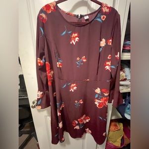 Oldnavy burgundy Flower pattern dress, size XL, brand new condition, no flaws